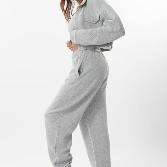 NWT garage quilted sweatpants - Picture 2 of 7